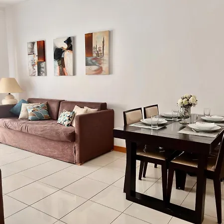 Barracuda Bythesea Apartman *